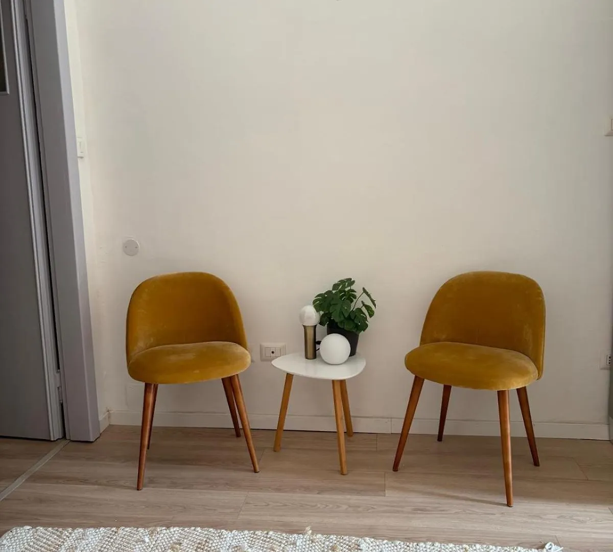 Casatania Corso Como Home Milan Apartment